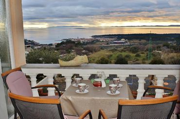 kitchen, dining room, panoramic view of Rab