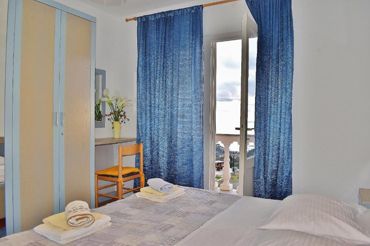 double room with double bed