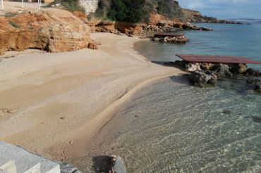 famous beach Pudarica